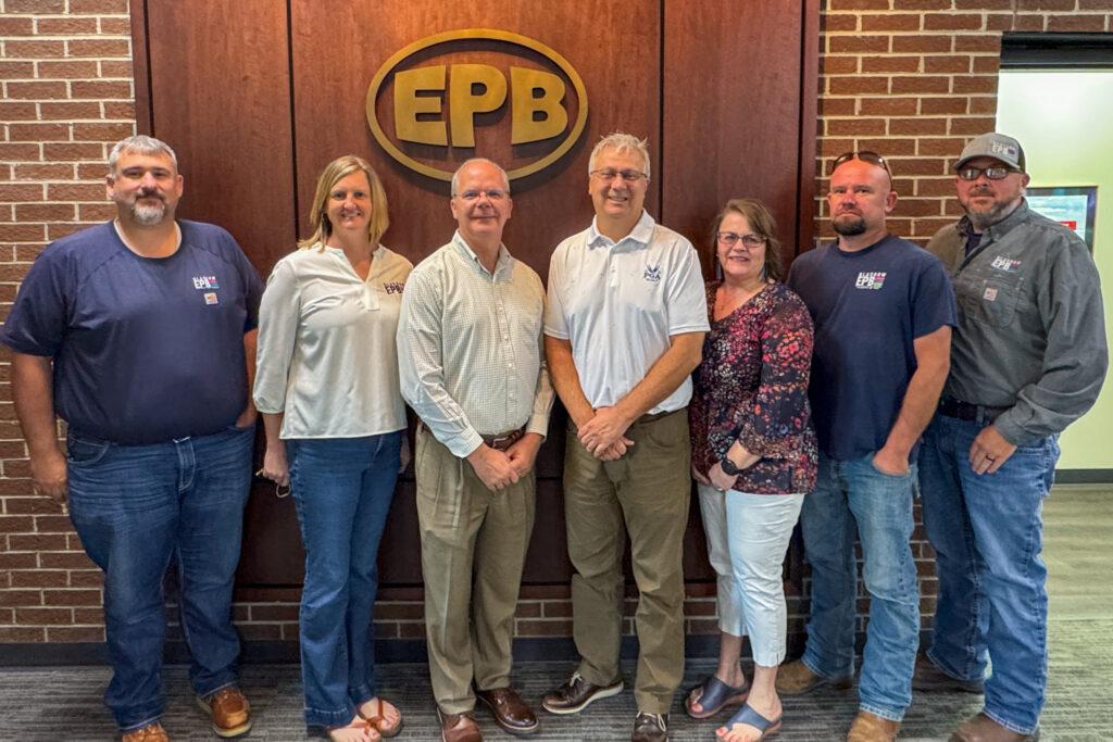 Rep. Guthrie meets with the Glasgow Electric Plant Board team—an ACA Connects member—in Barren County, Kentucky, to discuss energy policy and local infrastructure priorities.